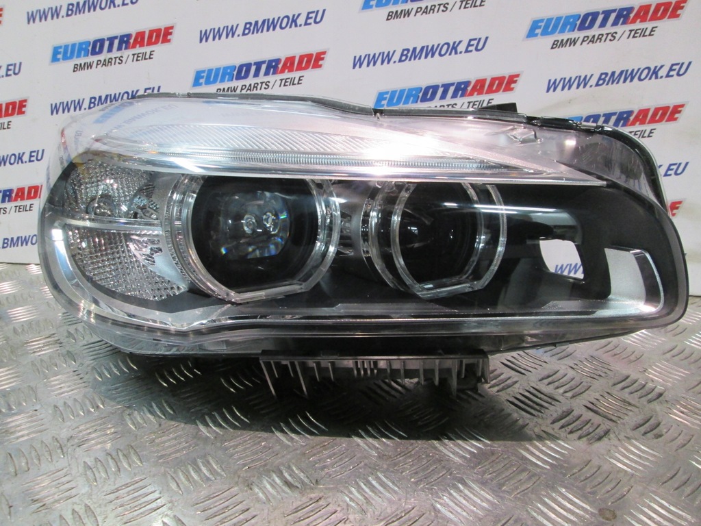 фото №1, Bmw 2 f45 f46 лампа права led 7494856