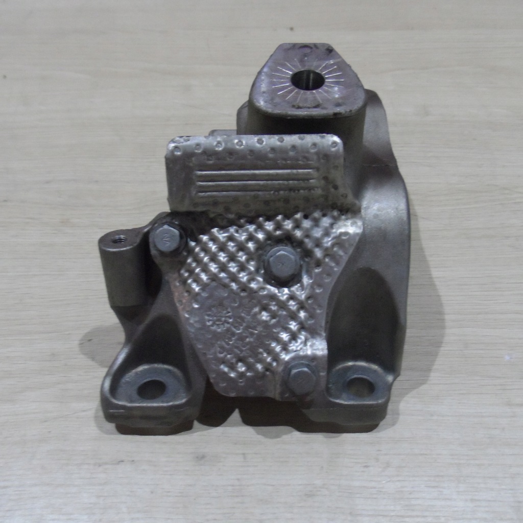 Кронштейн кронштейн двигуна генератора audi a5 4.2 fsi Ціна