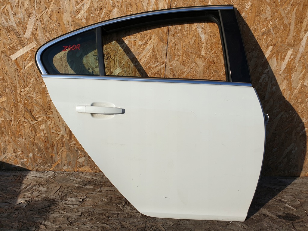 фото №1, Opel insignia a дверь задние правое z40r