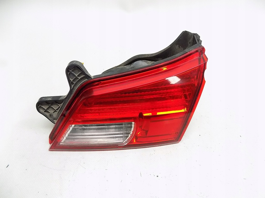 фото №1, Лампа права з кришки subaru legacy outback 09-14