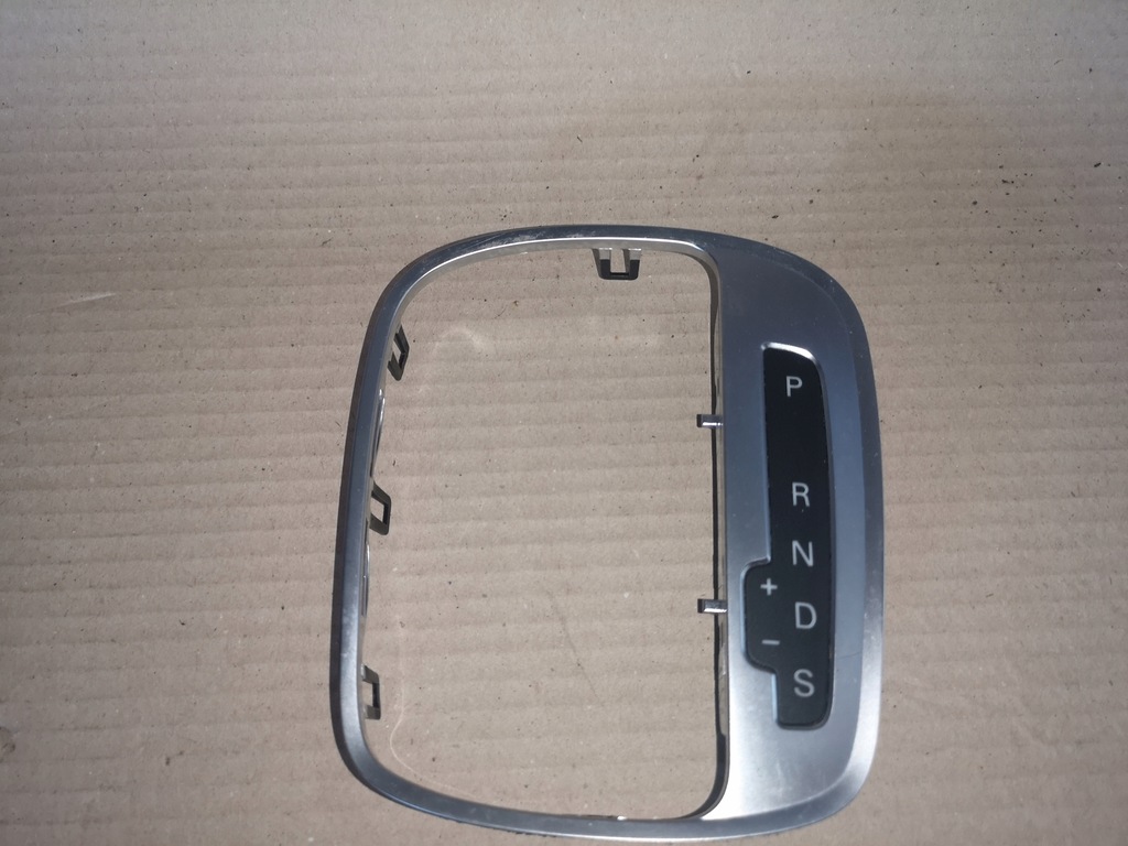 фото №1, Рамка захист хром audi a3 8p lift 8p2713463a