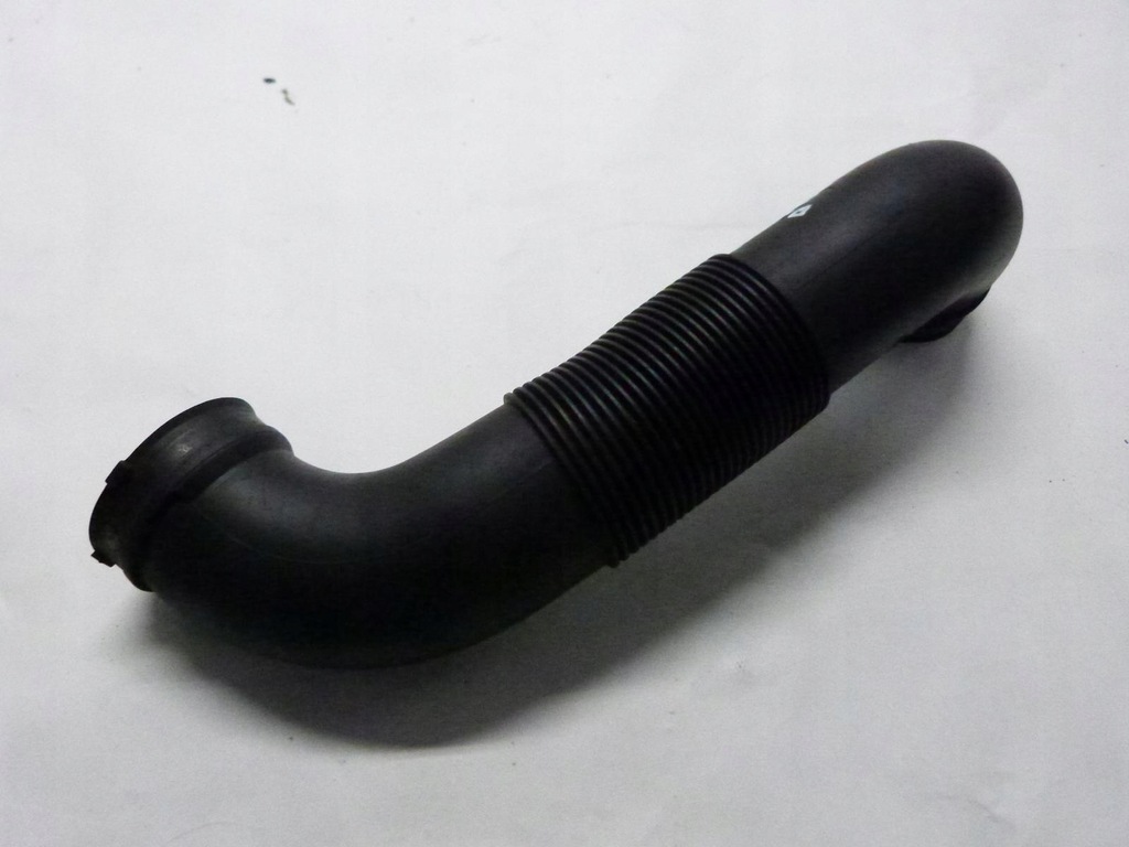 фото №1, Opel zafira b 2.2 z22 воздухозаборник труба воздуха шланг