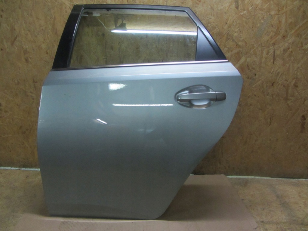 фото №1, Дверь левая задняя toyota auris h.b. 1g6 model 13-18r