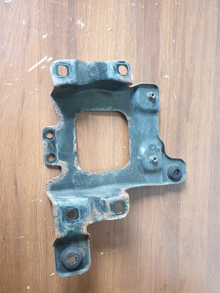 фото №1, Основание подушки безопасности коробки передач ford focus mk2