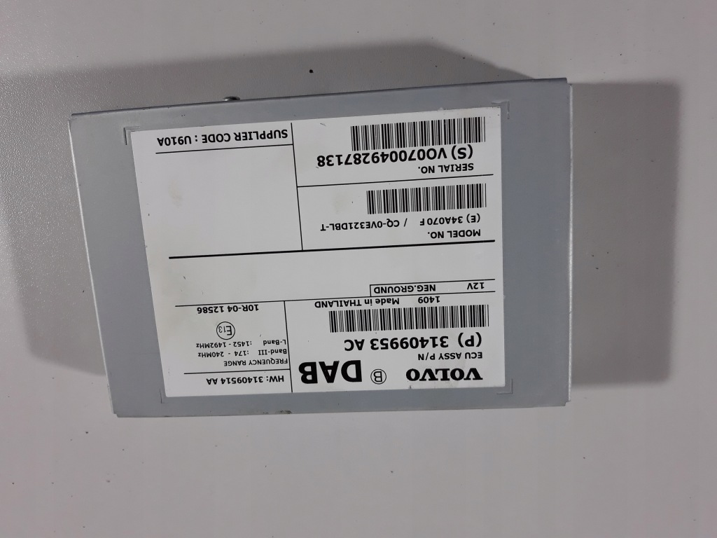 фото №2, Volvo v40 12- тюнер радио 31409953