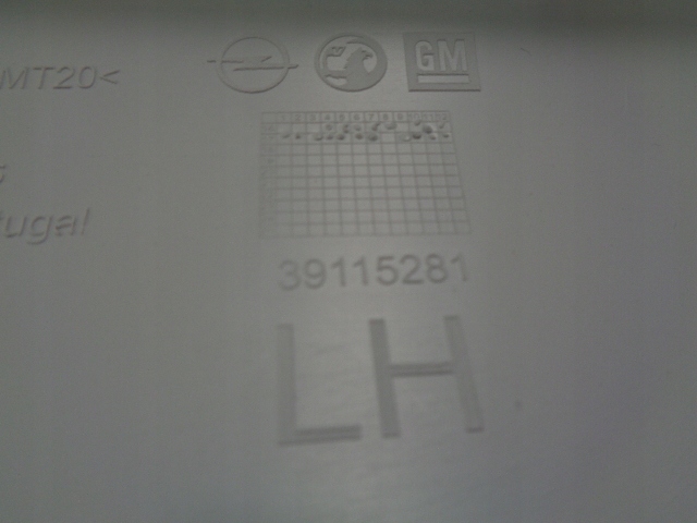 фото №3, Opel crossland x обшивка защита багажника левая