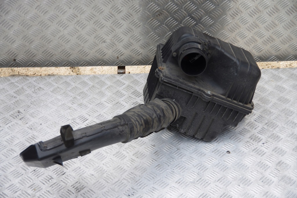 фото №1, Корпус фільтра повітря ssangyong rodius 2013-