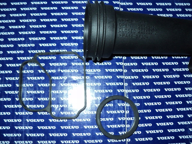 фото №7, Патрубок шланг термостата volvo 20555313