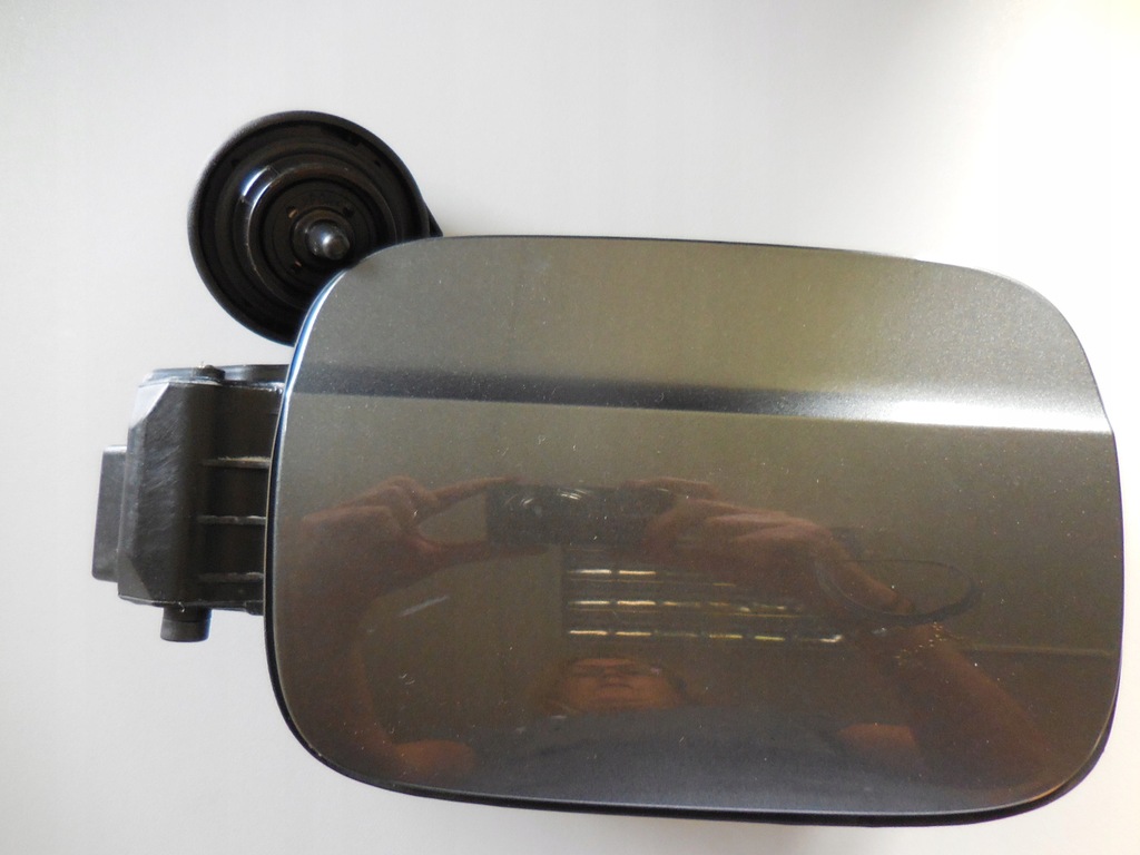 фото №1, Audi a4 8k0 b8 крышка заливной топлива lz7s