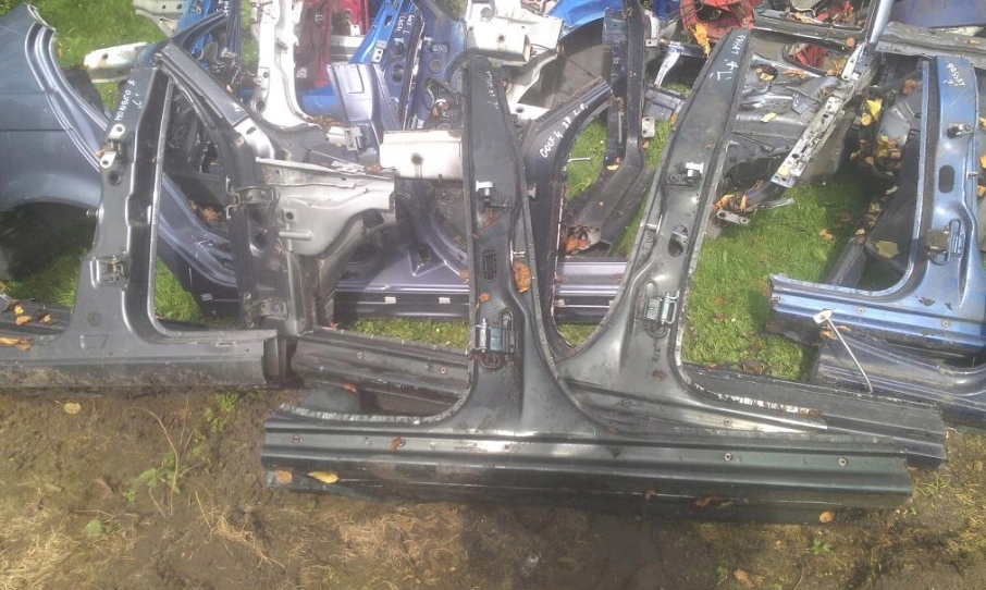 фото №3, Vw passat b5 - поріг блок двигуна правий