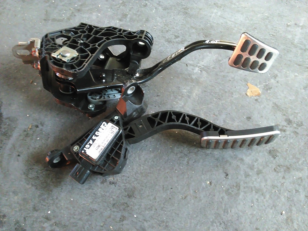 фото №1, Kia оригінальний номер потенціометр газу 1.0t