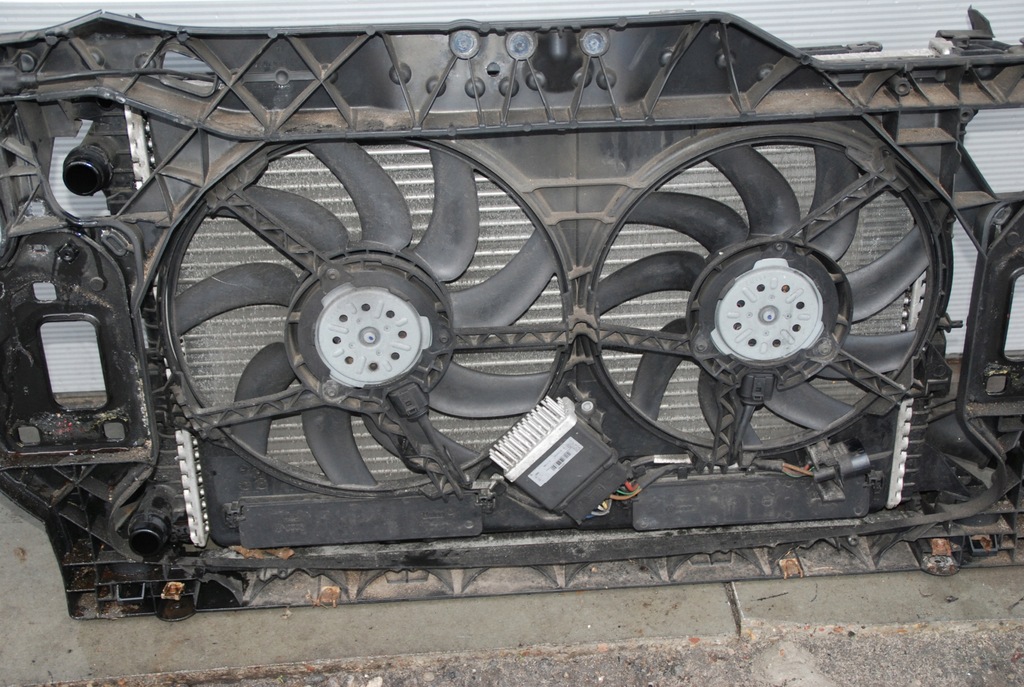 фото №7, Pas передний радиатор audi a5 a4 8t 2.0tfsi механическая коробка передач