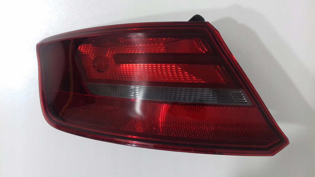 фото №1, Лампа задняя левая audi a3 8v 5-дверь
