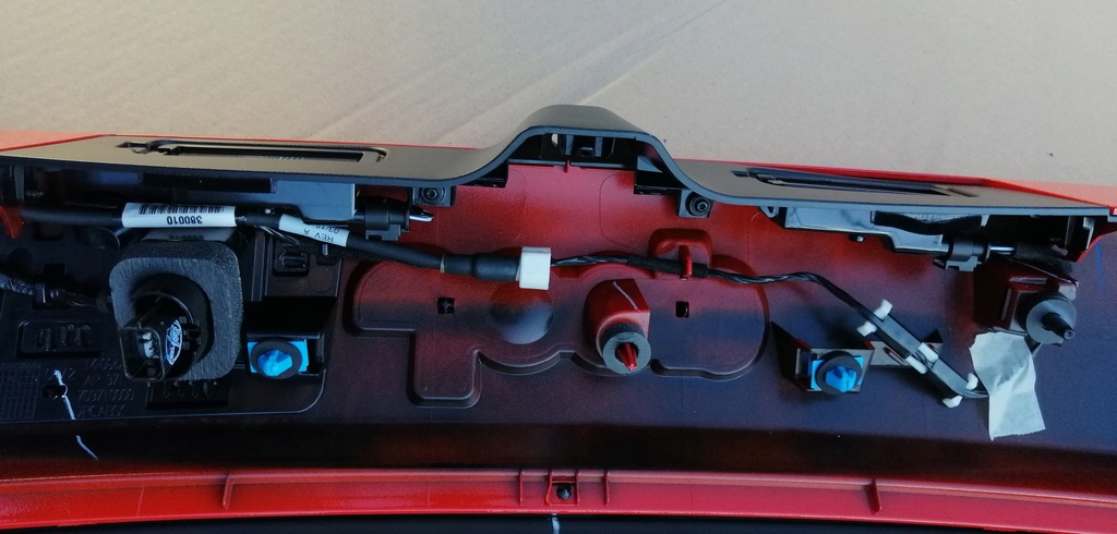 фото №4, Jeep compass ii 17- nowa накладка крышки pod камера