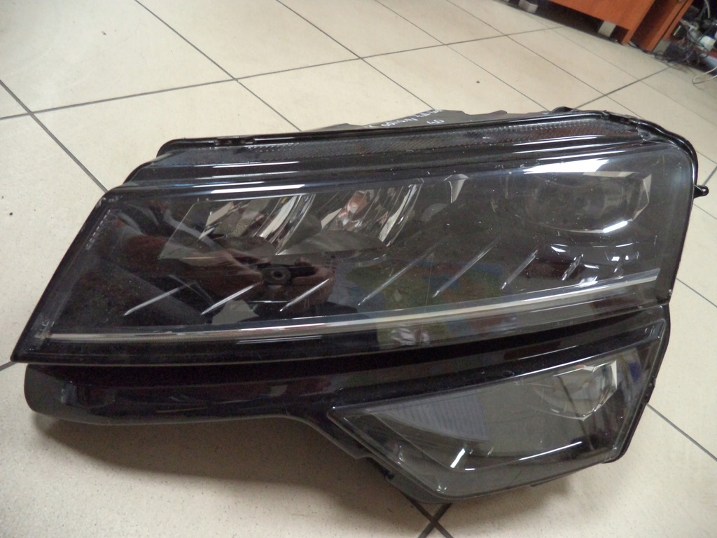 фото №1, Лампа левый перед skoda kodiaq 16- full led