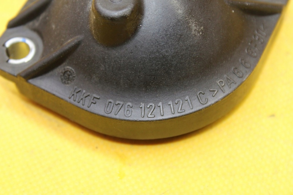 фото №6, Корпус термостата vw crafter 2.5 tdi 076121121c