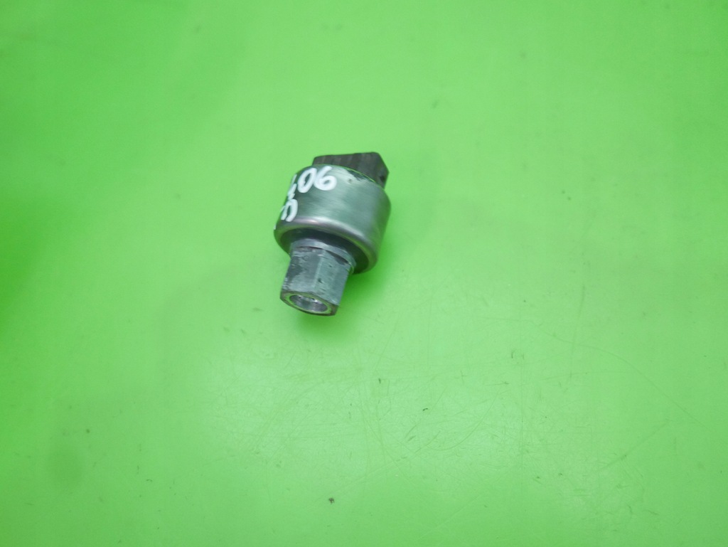 фото №5, Датчик давления кондиционера peugeot 406 2.1 td