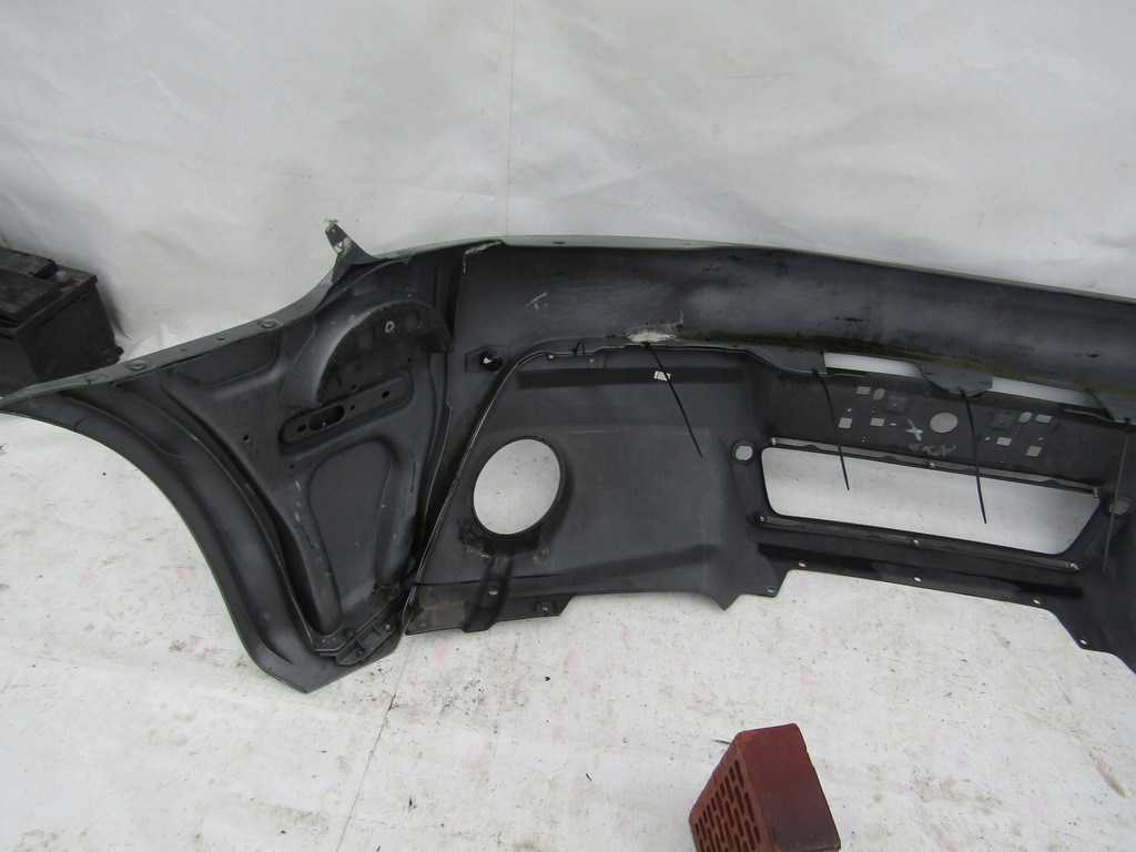 фото №10, Бампер aston martin vantage v12 задня pdc