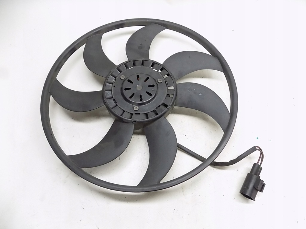 фото №1, Вентилятор радиатора bmw f10 f11 2.0d 3.0d 7575682