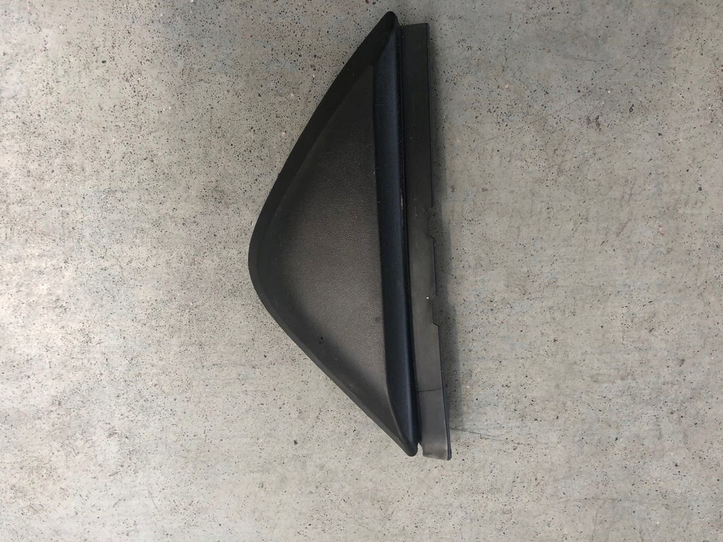 фото №1, Заглушка треугольник l- r vivaro trafic iii 14 do 2019