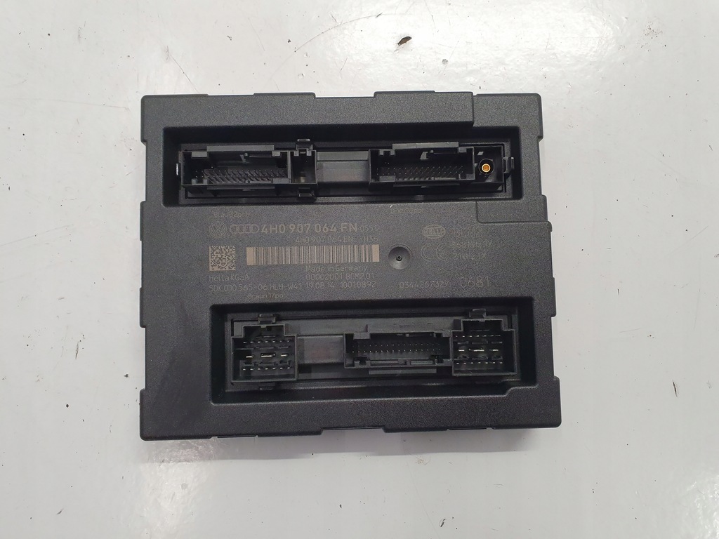 фото №1, Audi a6 c7 модуль комфорта 4h0907064fn