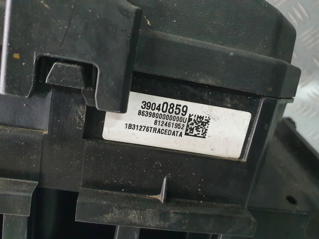 фото №4, Коробка запобіжників bsi основа opel astra k