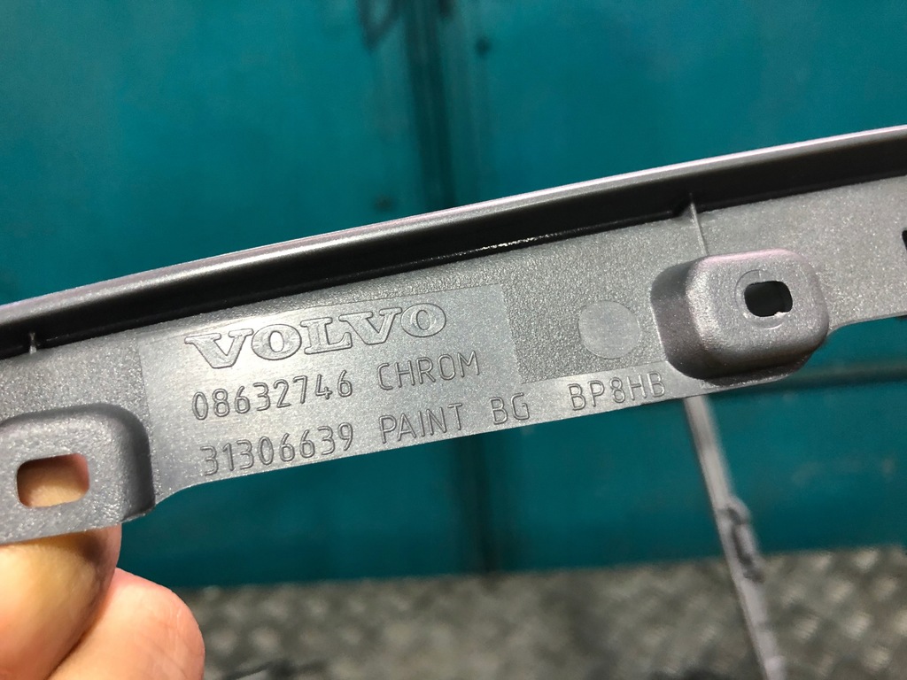 фото №8, Volvo v40 ii xc40 декоры накладки рамка радио komple