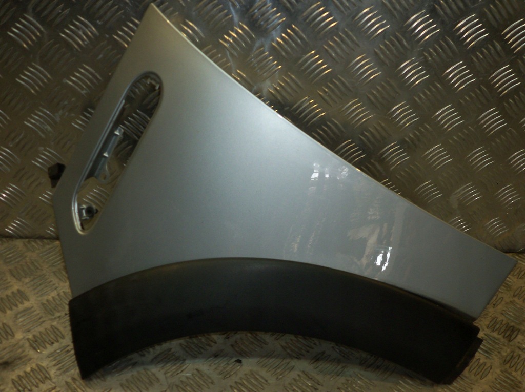 фото №1, Mini r50 r52 r53 крыло левый молдинг оригинал!