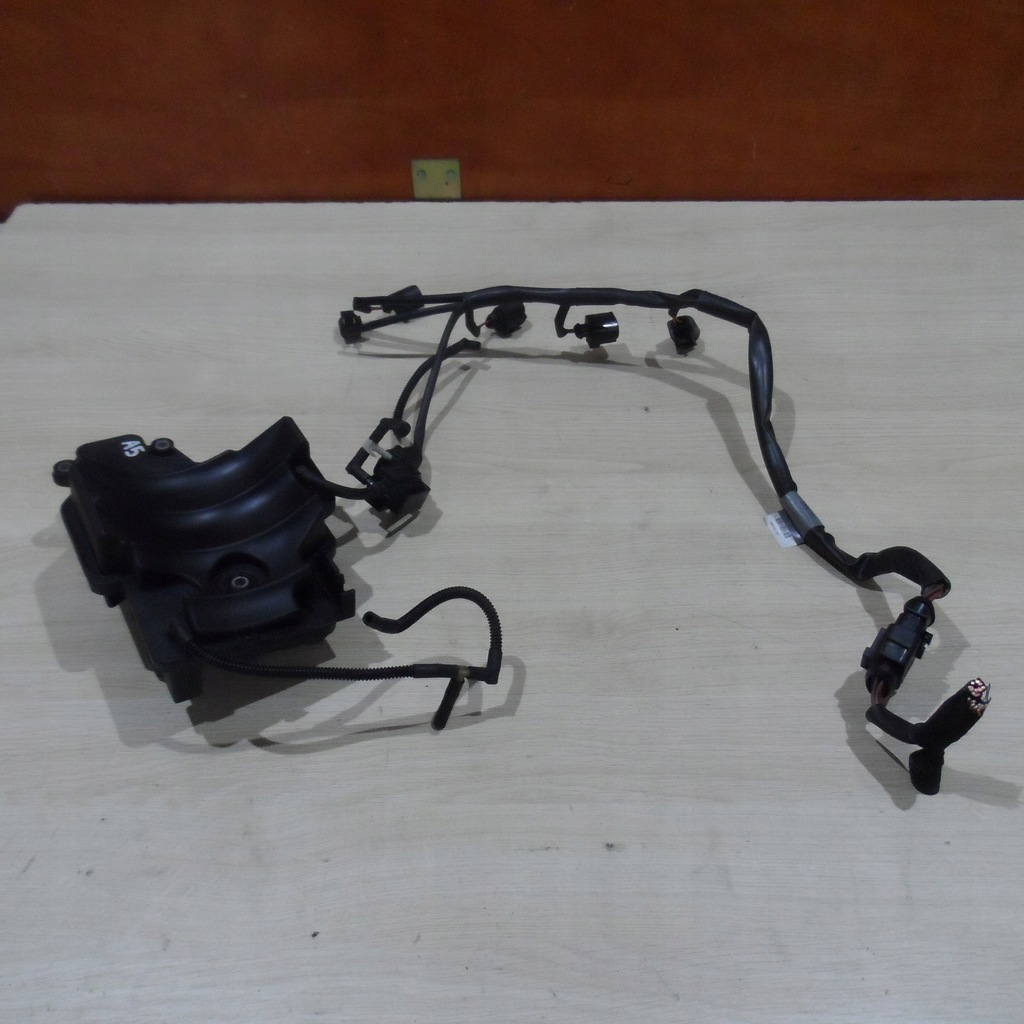 фото №15, Клапан датчик вакуумa 037906283 audi a5 s5