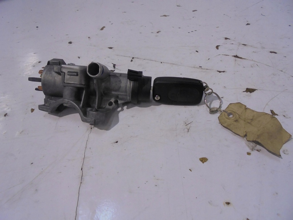 фото №1, Замок запалювання 4b0905851f автоматична коробка передач audi a4 b6 cabrio