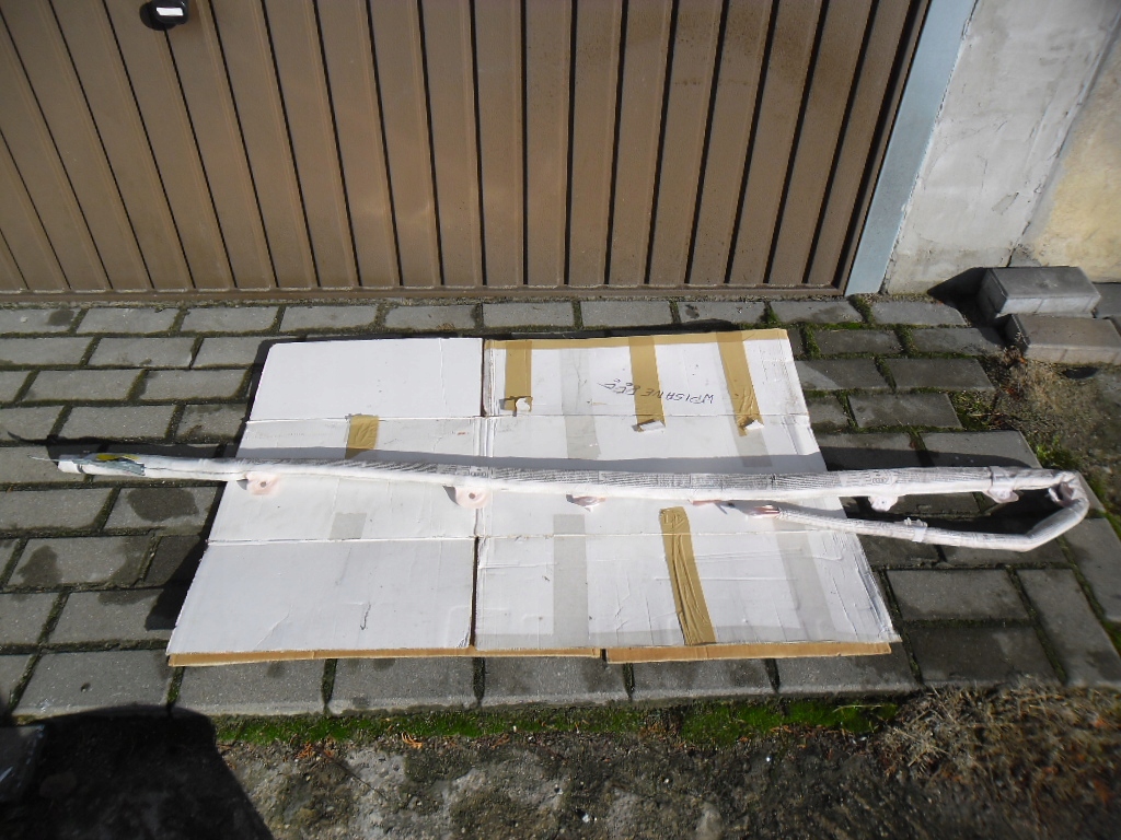 фото №1, Шторка безопасности правая audi a4 b7 combi