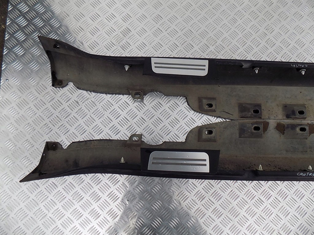 фото №3, Mini country-man r60 молдинг поріг права оригінал