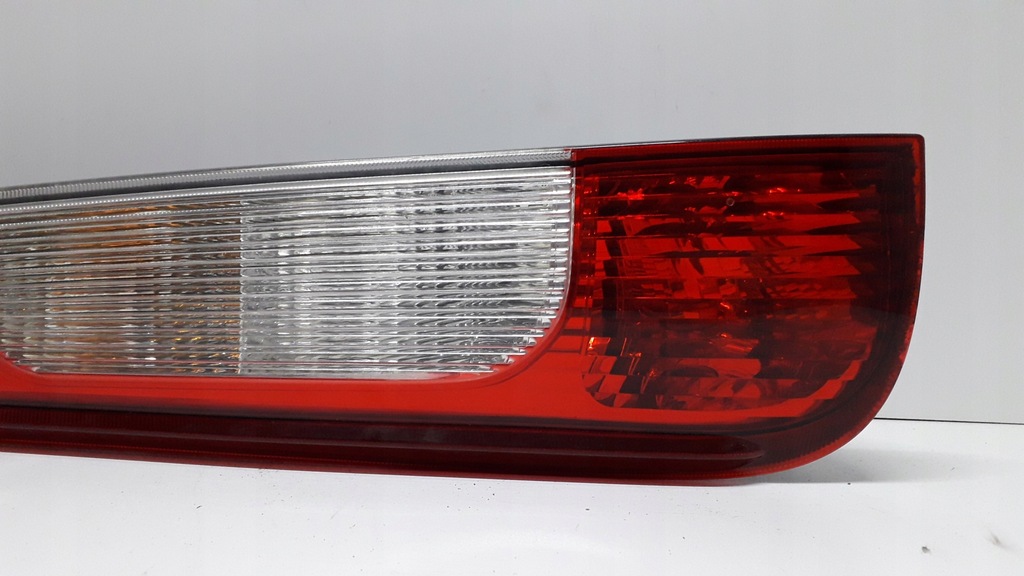 фото №16, Ford c-max mk1 лампа задня ліва + вкладиш