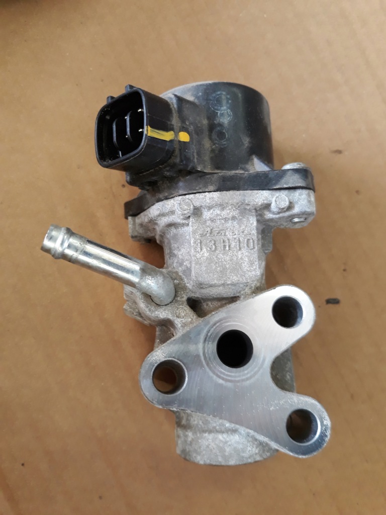 фото №2, Toyota yaris iii клапан egr 1,0 1kr