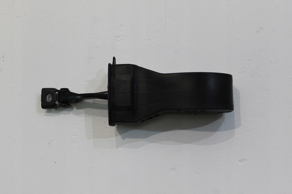 фото №1, Vw passat b8 ограничитель 3g0839267