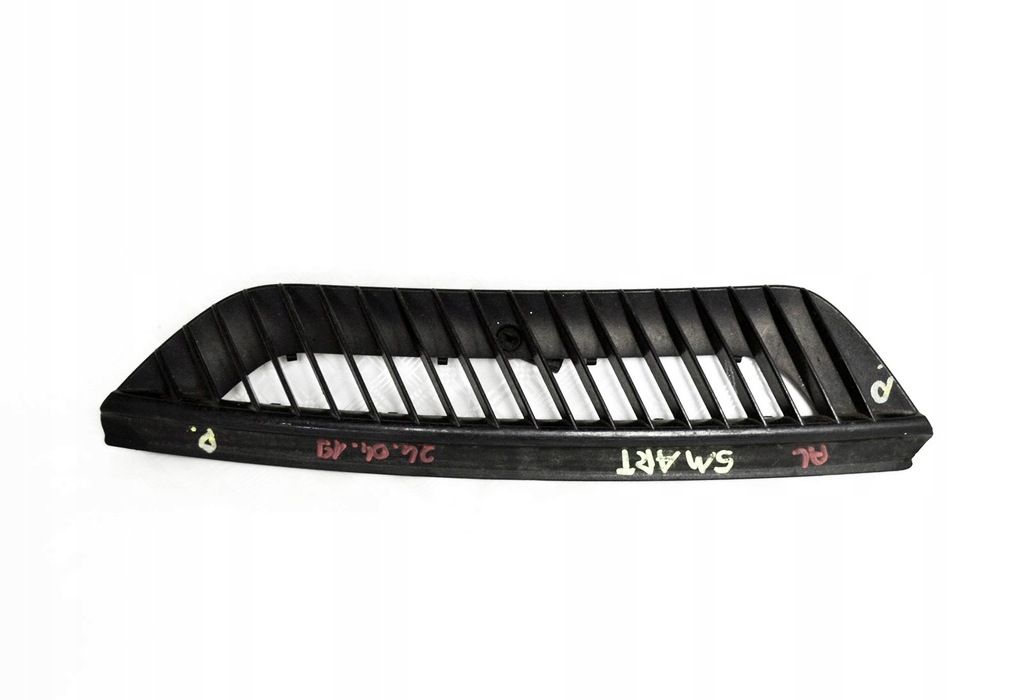 фото №1, Smart fortwo решётка жабо правая 0001696