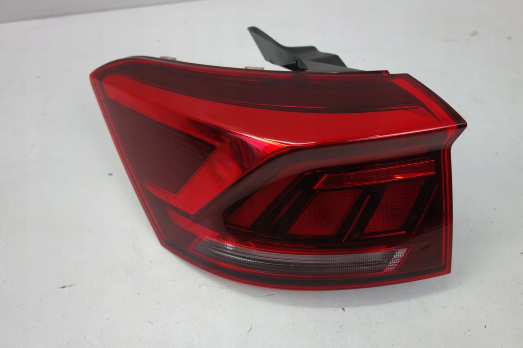 фото №1, Лампа задняя левая vw t-roc led 2ga945095a