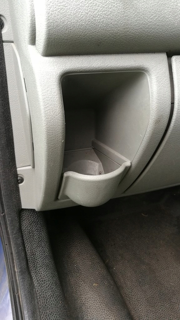 фото №1, Кронштейн чашка лівий master movano interstar 03-10