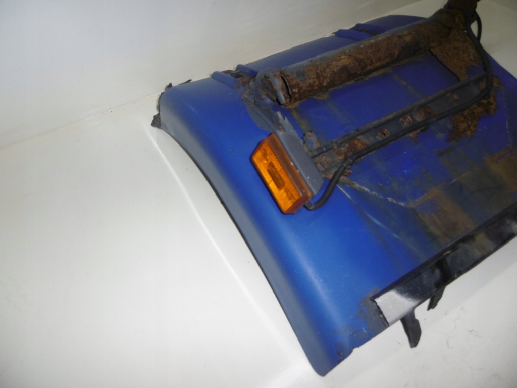 фото №4, Scania r крила підкрилок кронштейн правий задня