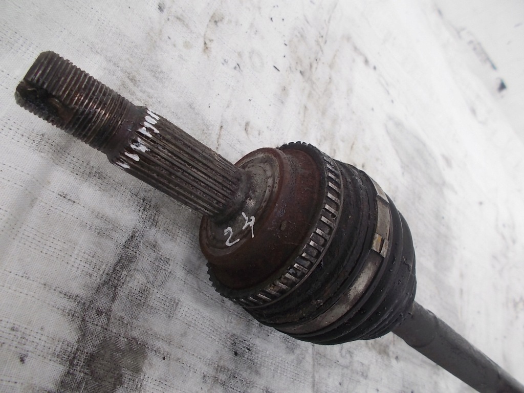 фото №4, Приводной вал правая длинная toyota yaris verso 1.4 d4d 99-05