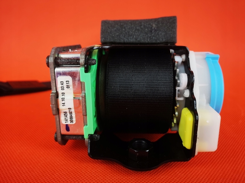 фото №8, Audi s5 8t cabrio pas передний правый оригинал патрон