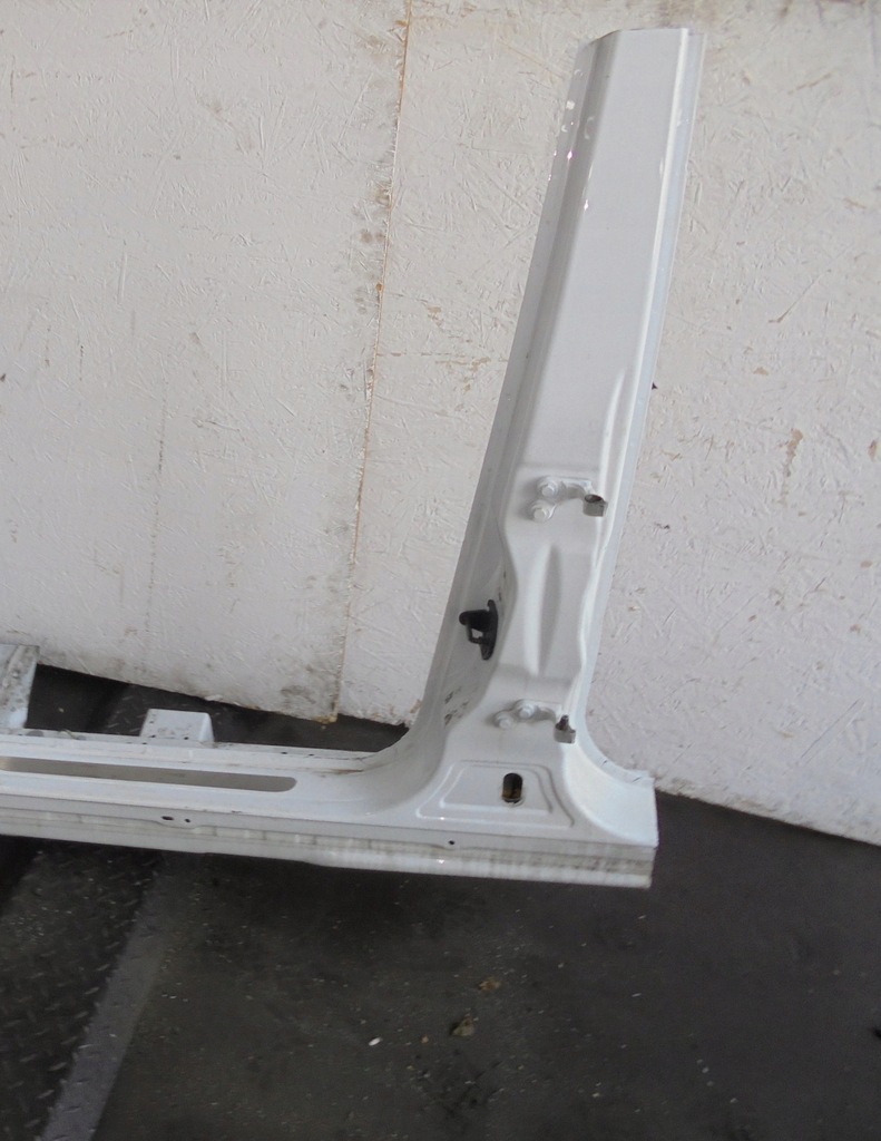 фото №1, Ford kuga mk1 порог блок двигателя средний левый 08-12r