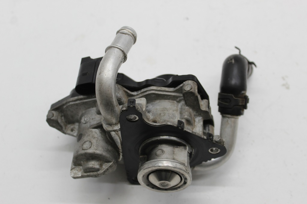 фото №1, Seat leon 5f клапан egr 04l131501s 04l121058ac