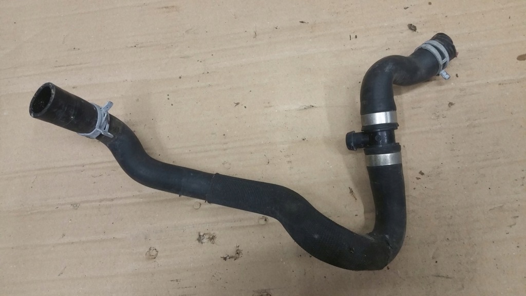 Купить Kuga mk1 2.0tdci шланг труба пабтрубок  радиатора воды