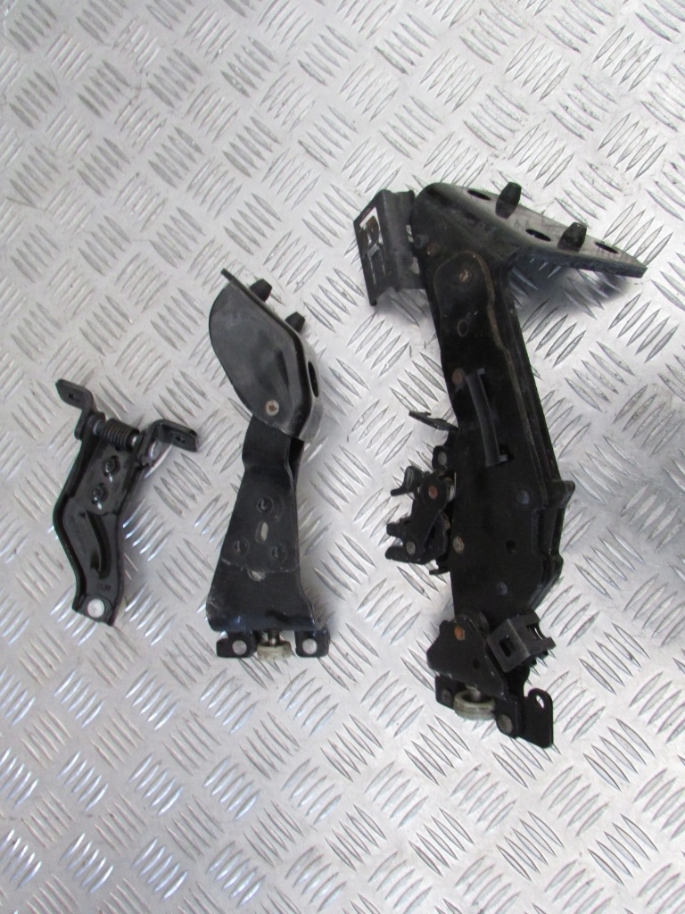 фото №2, Ролик петля двері права ford grand c-max 11r