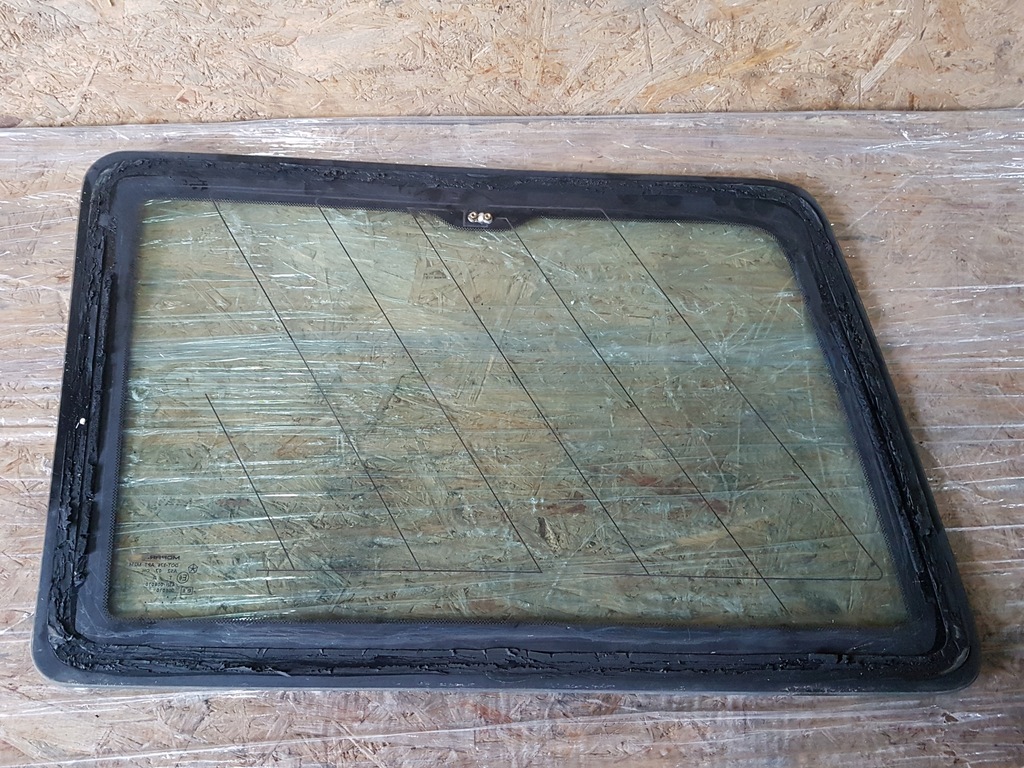 фото №3, Jeep commander стекло кузовная