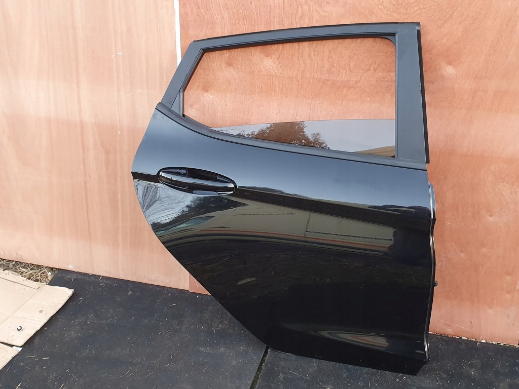 фото №2, Ford fiesta mk8 2017-2021 дверь правое задняя 5d shadow black