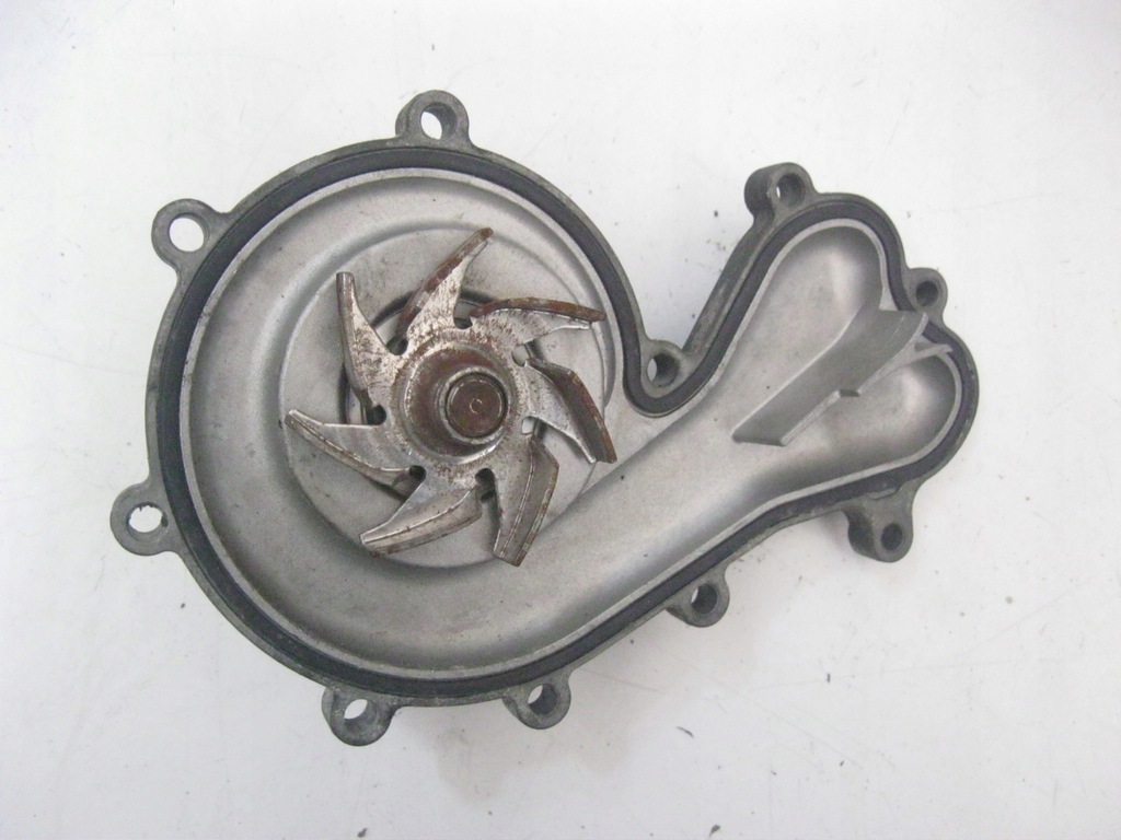 фото №1, Audi a5 3.0 tdi насос wody 059121005n