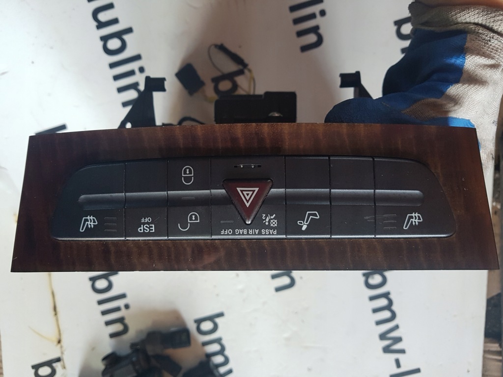 фото №1, Панель карман чейнджер mercedes w211