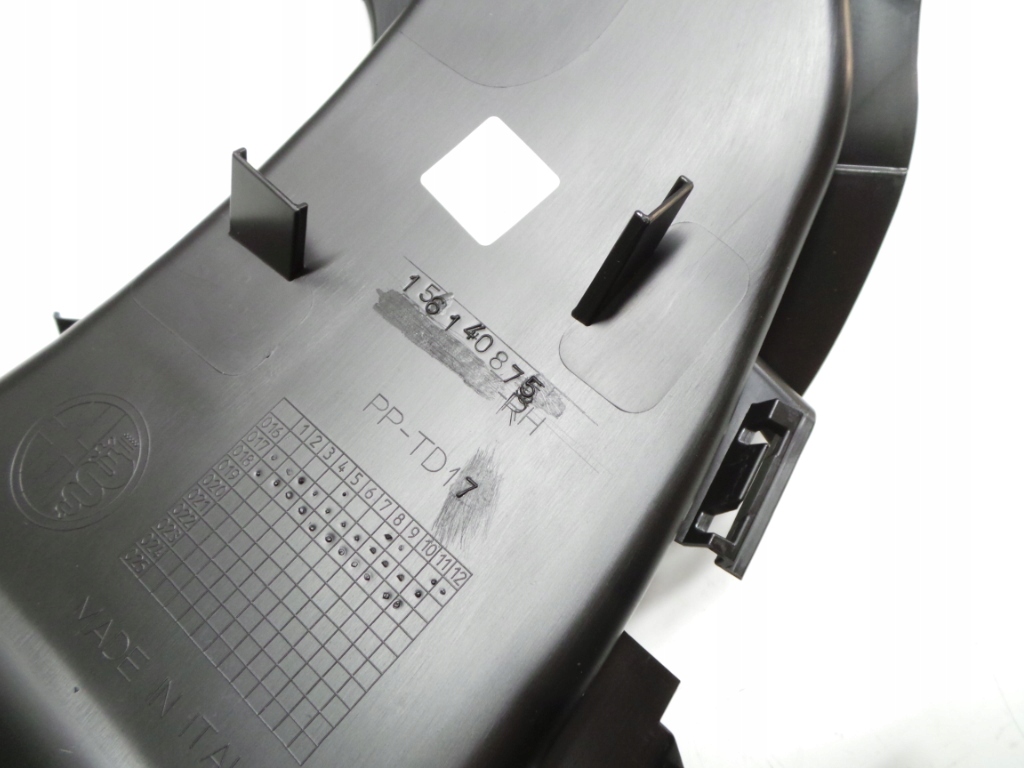 фото №4, Впуск воздуха бампер правый alfa romeo giulia